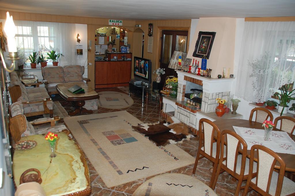 Pension Raluca ซินายา ภายนอก รูปภาพ